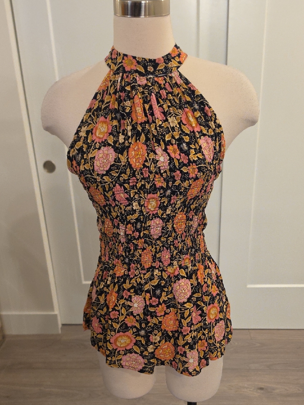 Cynthia Rowley Black smocked top w/ Pink&Orange Floral Print size S new with tag